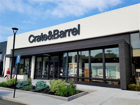 crate and barrel stores.